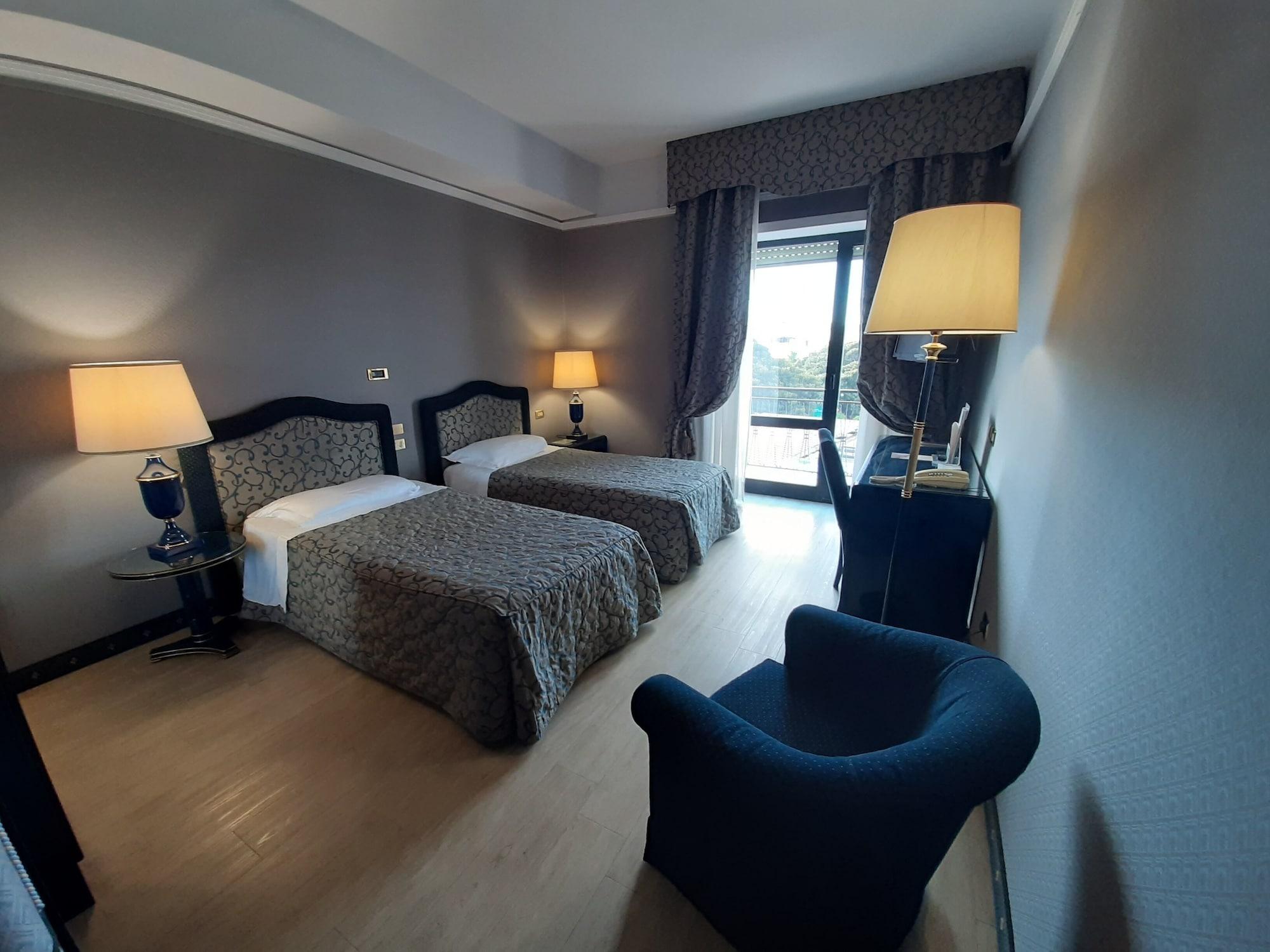 Grand Hotel Excelsior Reggio de Calabre Extérieur photo